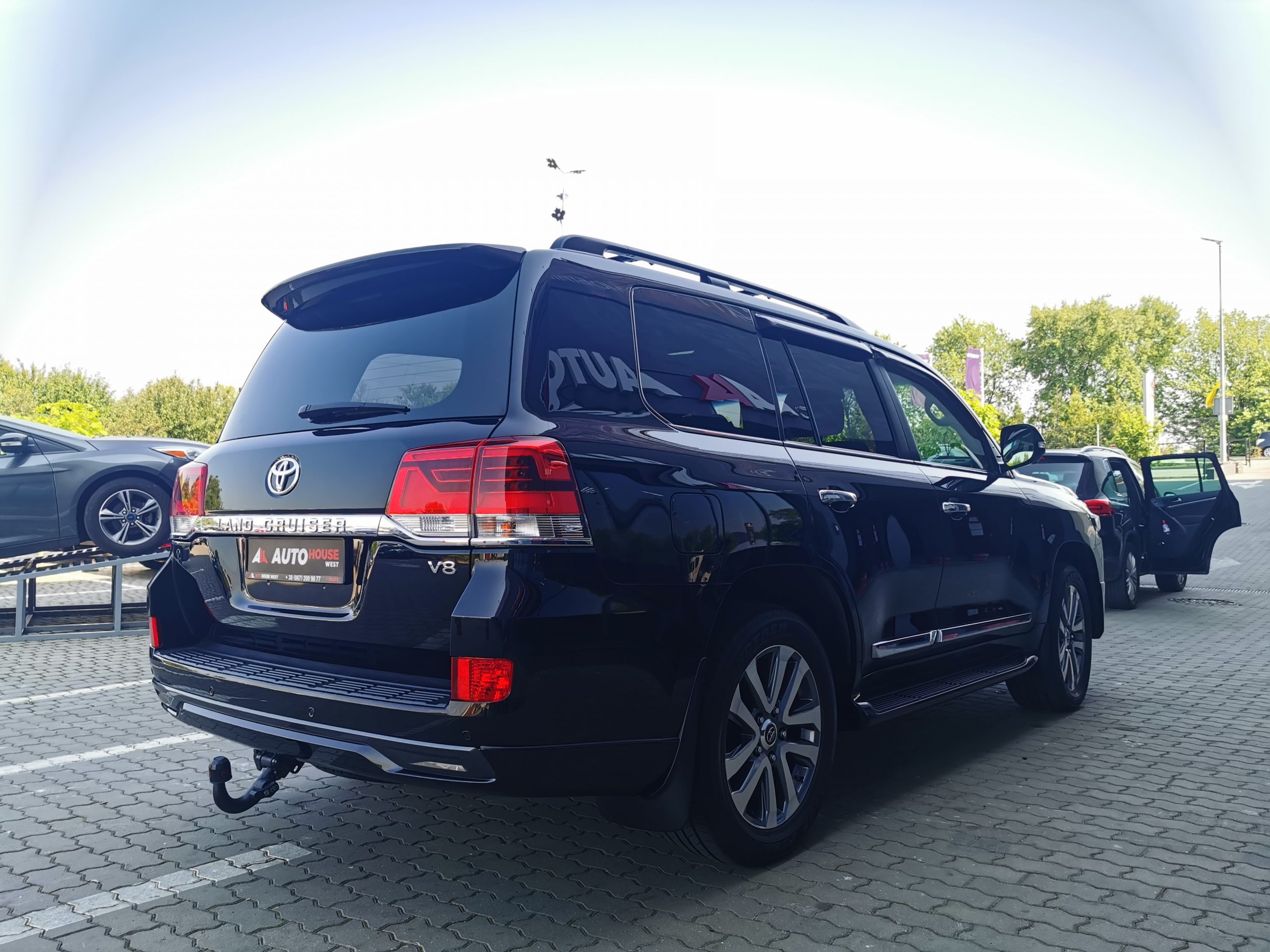 Toyota Land Cruiser 200