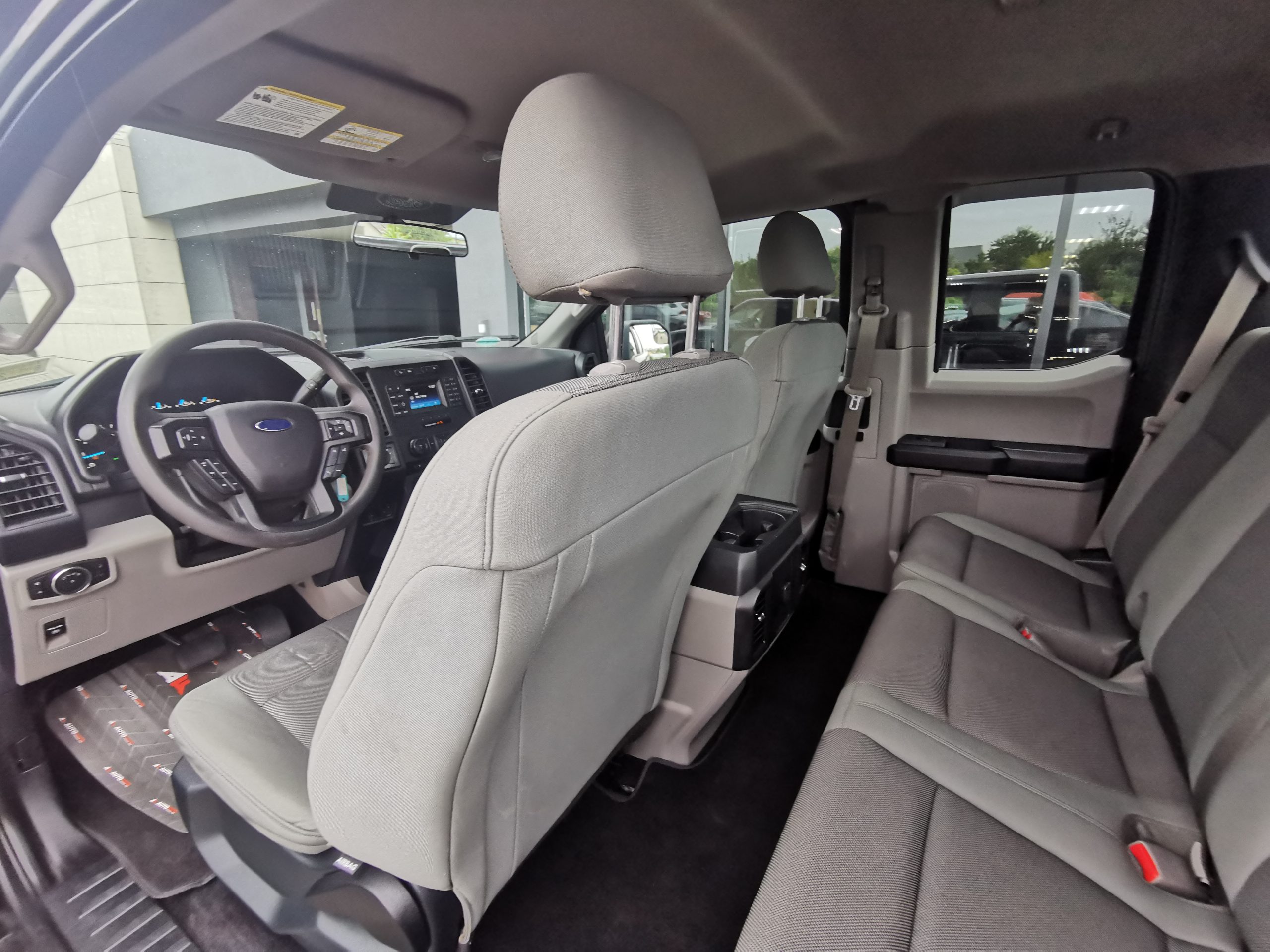 Ford F-150 4WD Super Cab