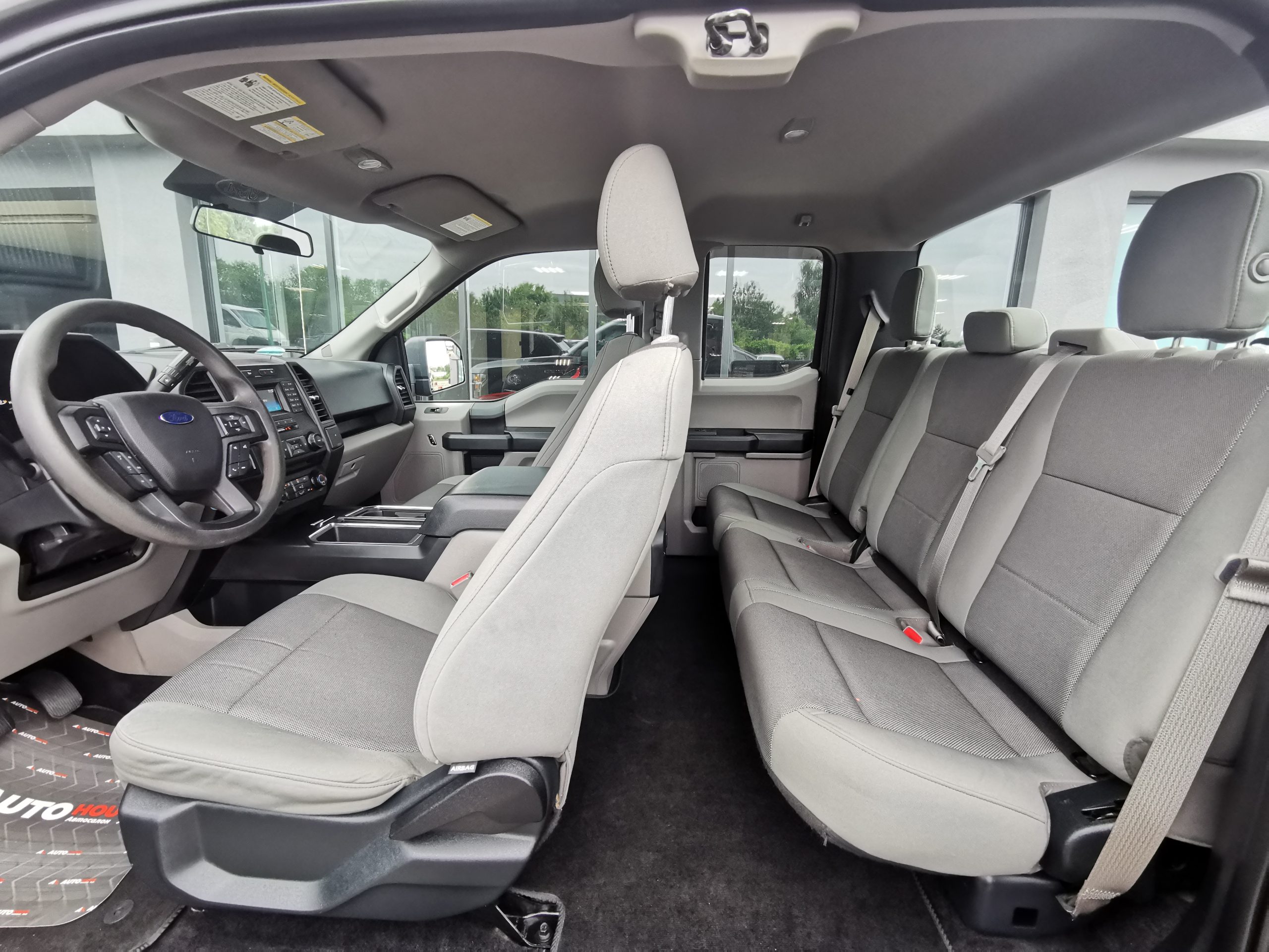 Ford F-150 4WD Super Cab