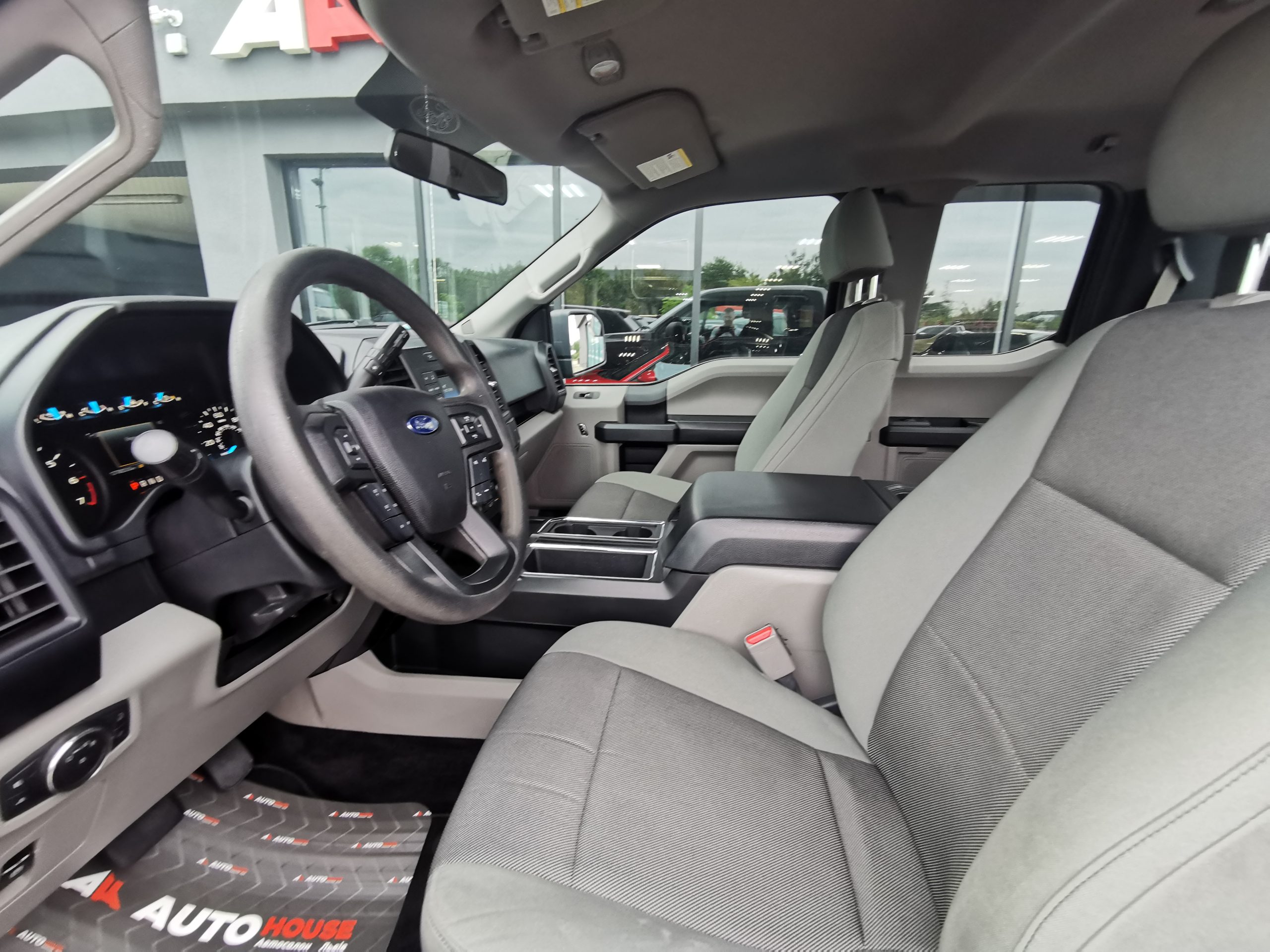 Ford F-150 4WD Super Cab