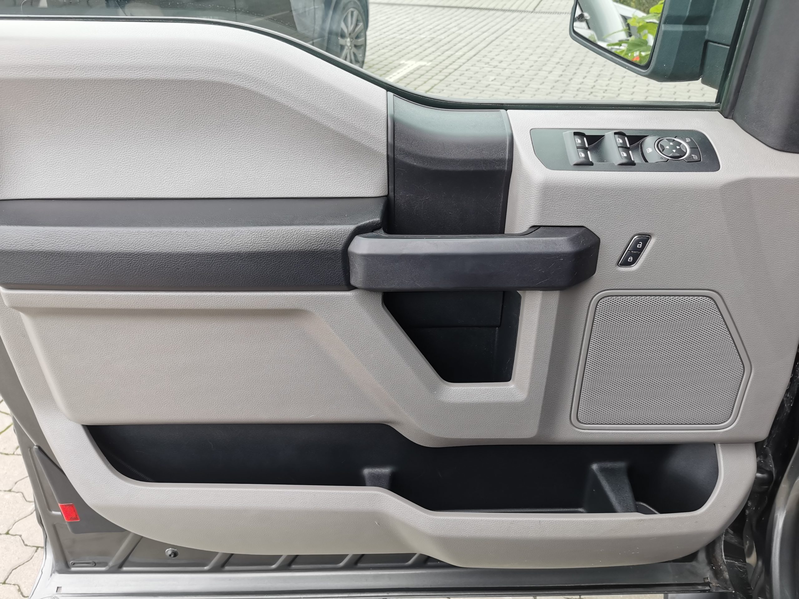 Ford F-150 4WD Super Cab