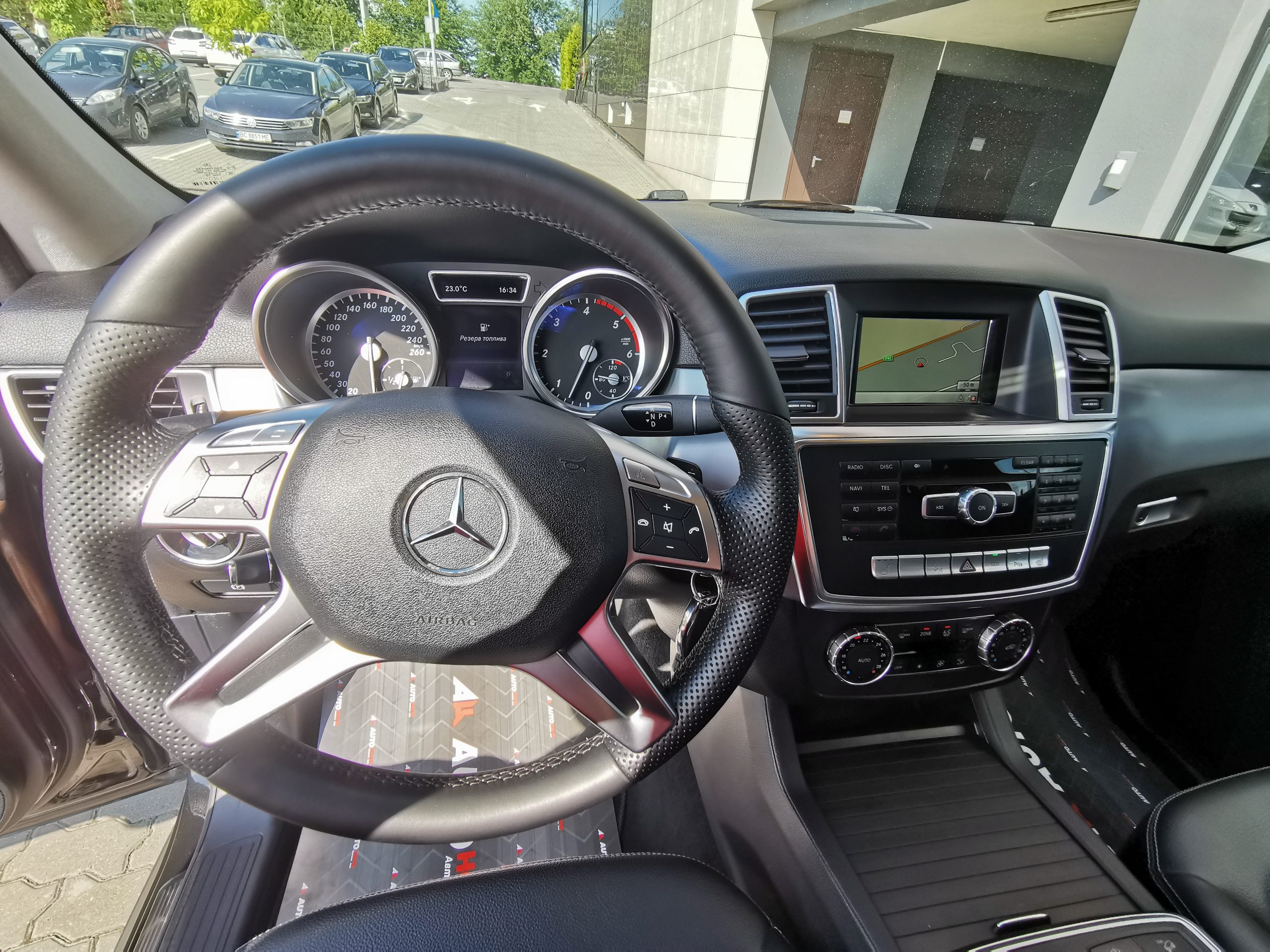 Mercedes-Benz ML 250
