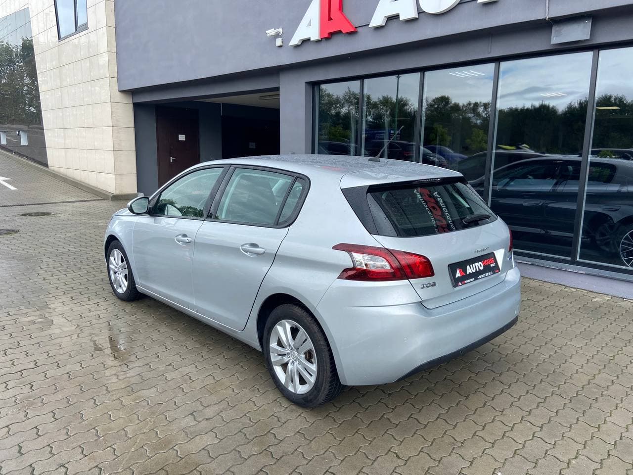 Peugeot 308