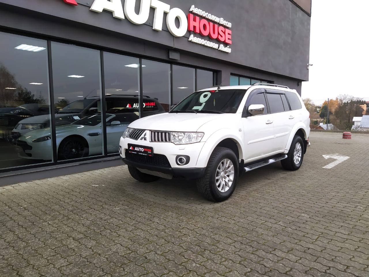 Mitsubishi Pajero Sport 4WD