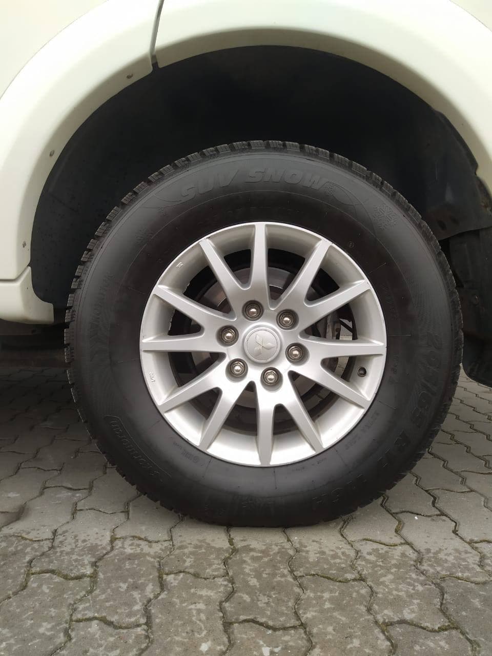 Mitsubishi Pajero Sport 4WD