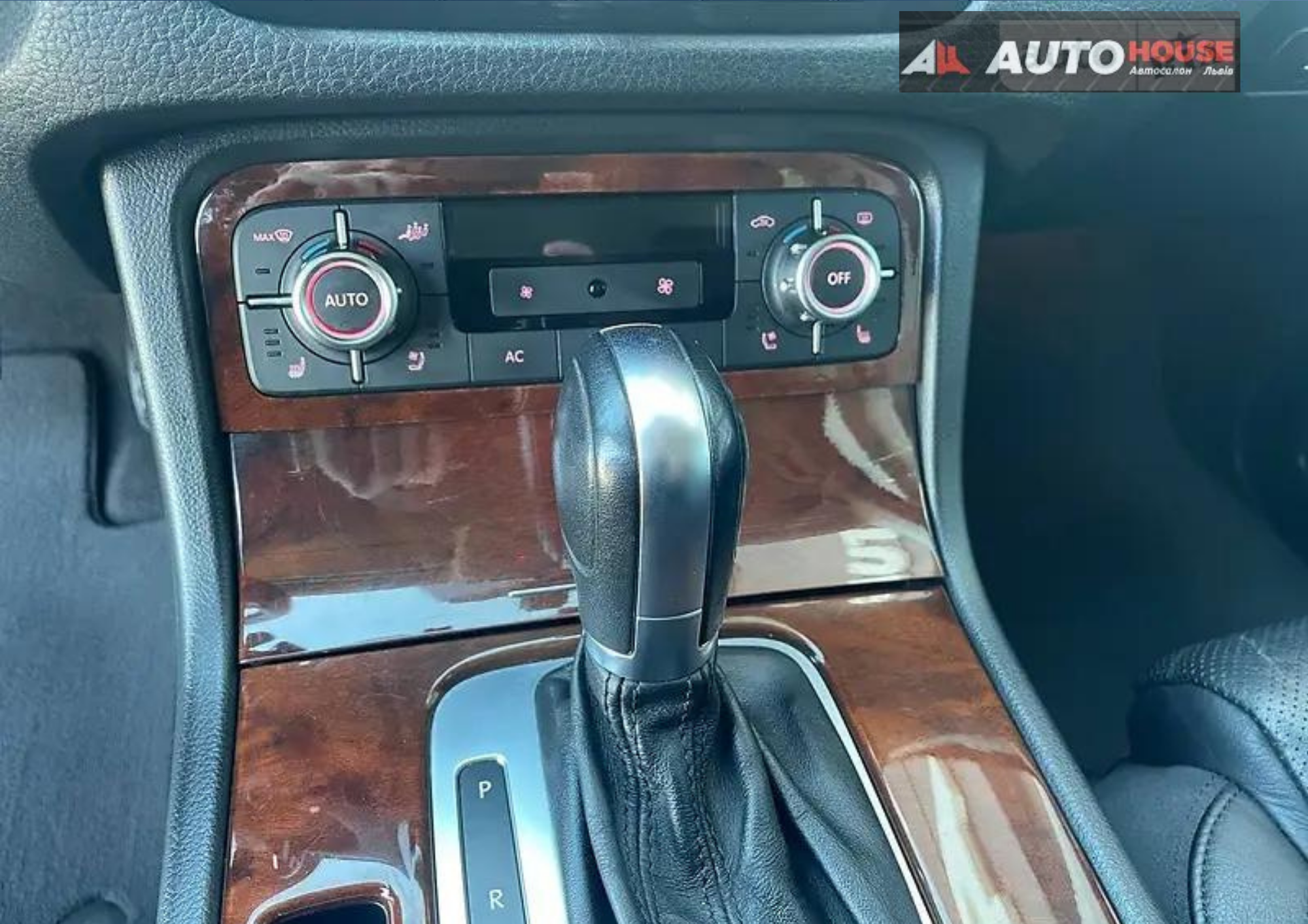 Volkswagen Touareg 2010