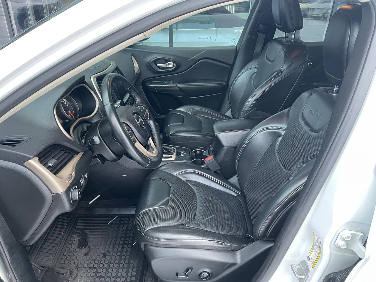 Jeep Cherokee Limited AWD