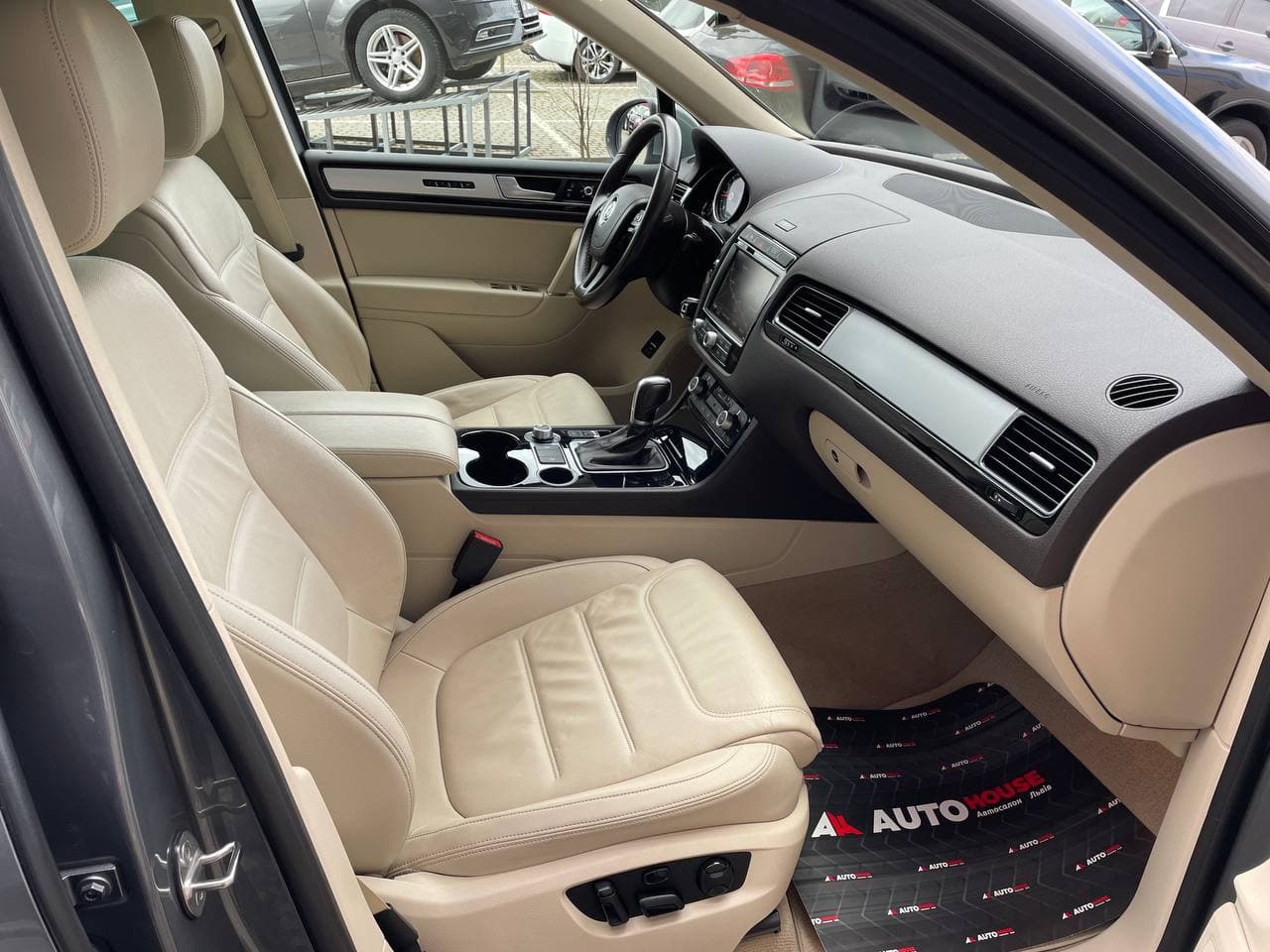 Volkswagen Touareg 2016