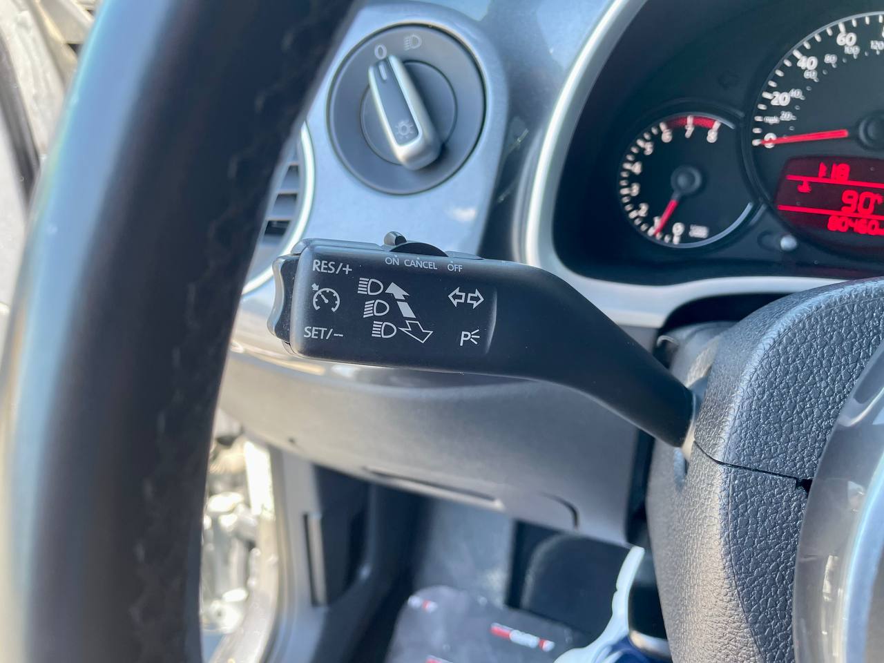 Volkswagen Beetle 2011