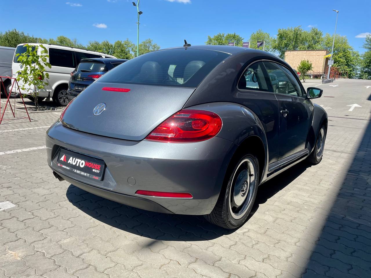 Volkswagen Beetle 2011