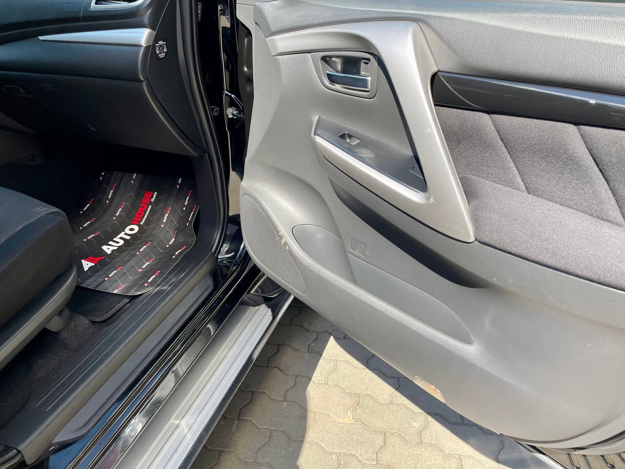 Mitsubishi Pajero Sport 2017