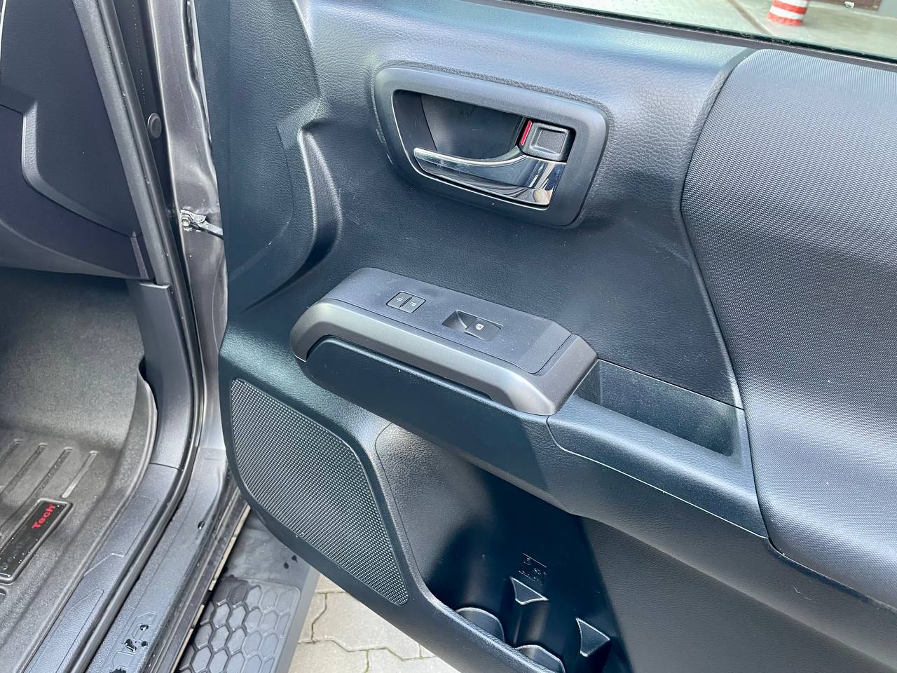 Toyota Tacoma 4WD TRD 2016