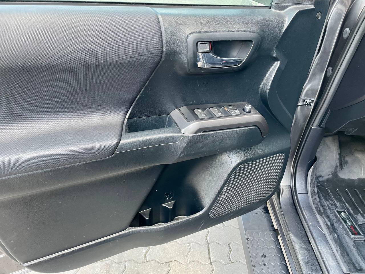 Toyota Tacoma 4WD TRD 2016