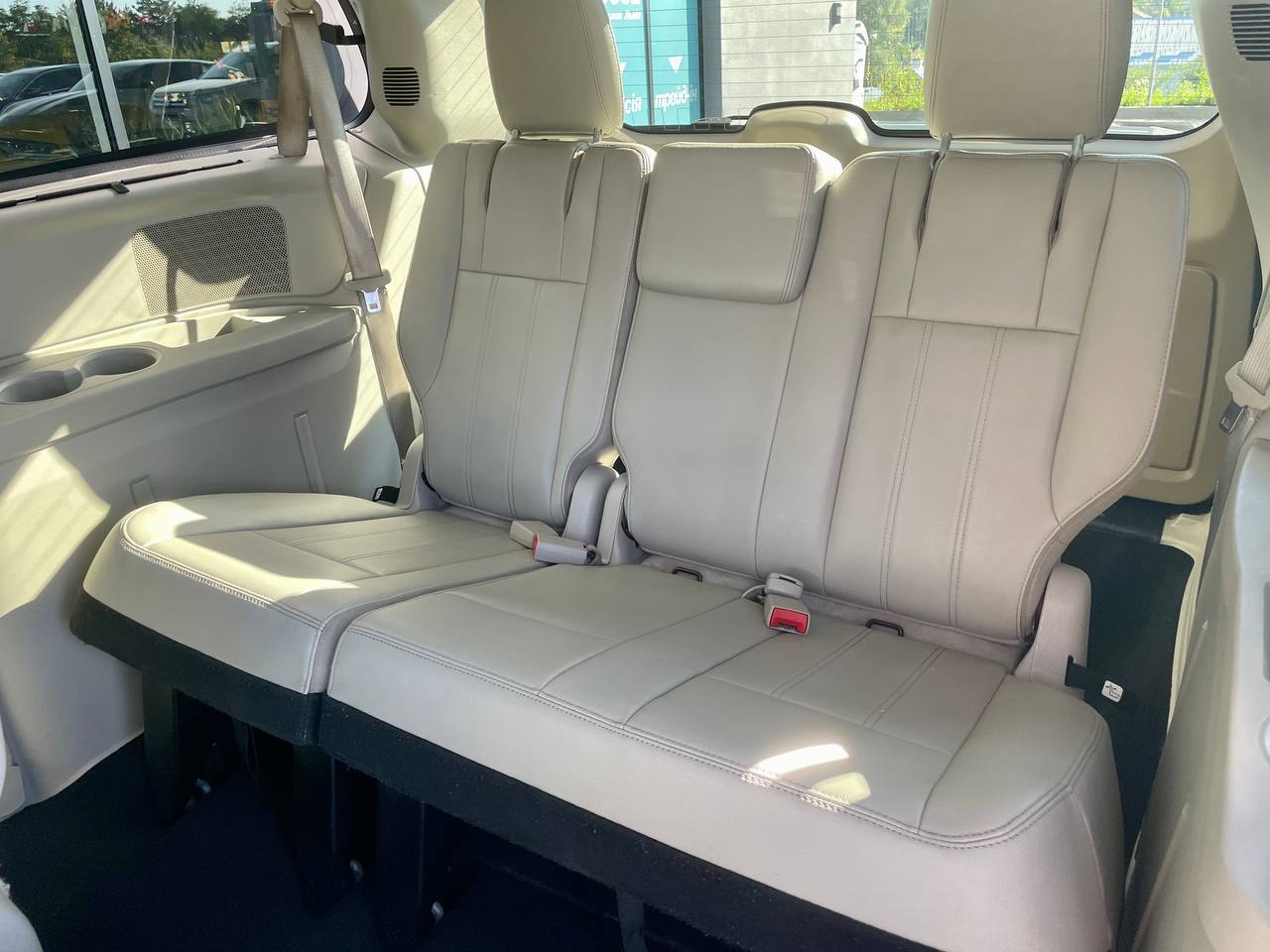 Chrysler Town & Country 2012