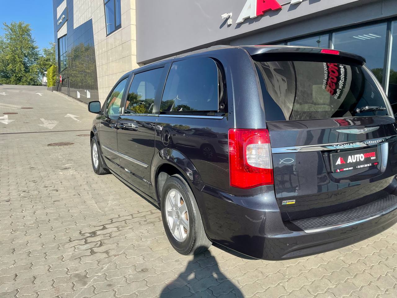 Chrysler Town & Country 2012