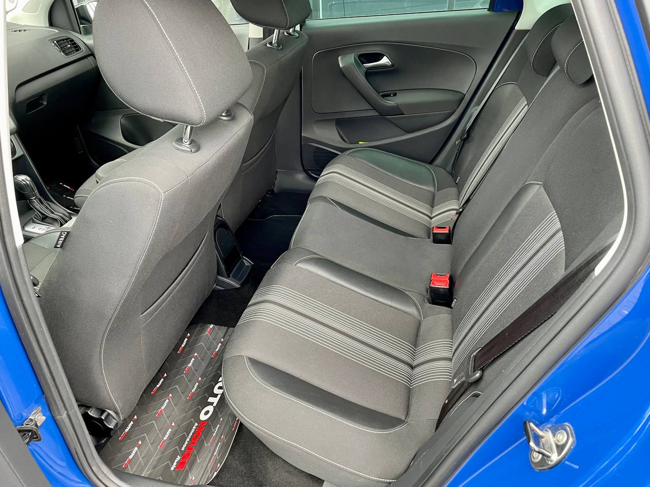 Volkswagen Polo Comfortline 2013