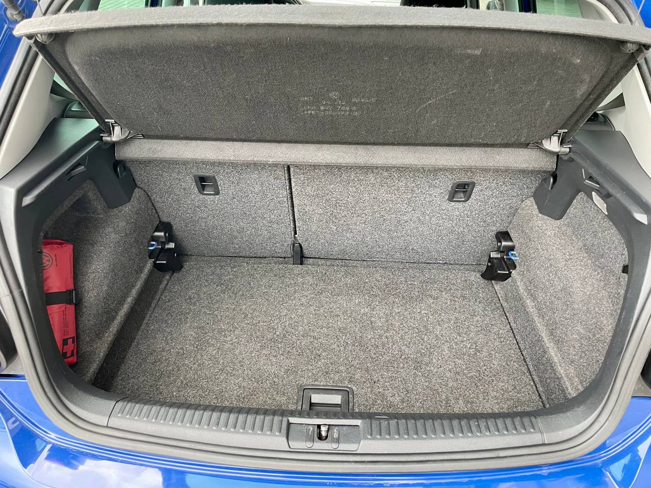 Volkswagen Polo Comfortline 2013