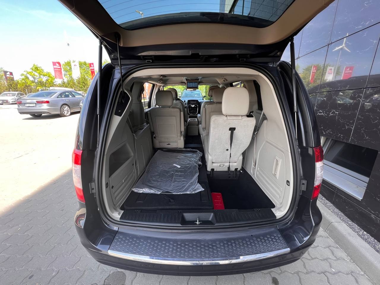 Chrysler Town&Country 2012