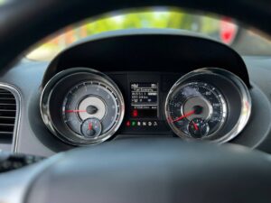 chrysler-town-and-country-autohouse-8