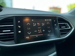 peugeot-308-autohouse-8