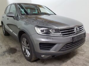 volkswagen-touager-autohouse-0
