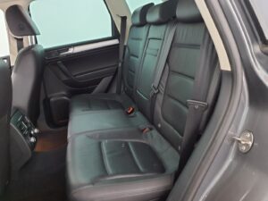 volkswagen-touager-autohouse-15