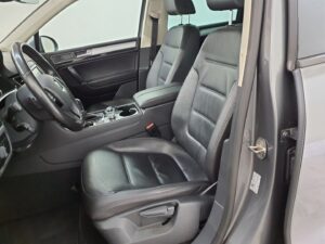 volkswagen-touager-autohouse-9