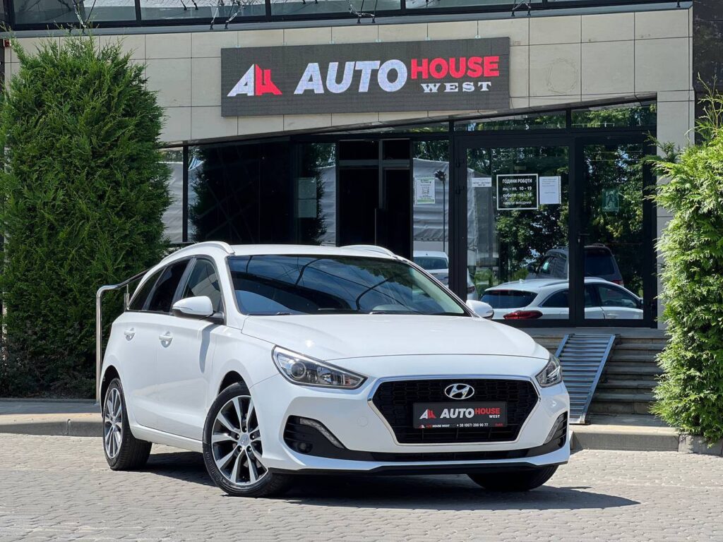 hyundai-i30-autohouse-west-1
