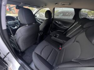 hyundai-i30-autohouse-west-16