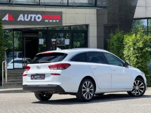 hyundai-i30-autohouse-west-3