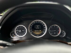 mercedes-benz-e-class-autohouse-10