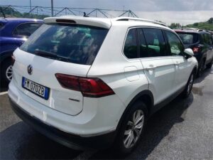 volkswagen-tiguan-autohouse-west-3