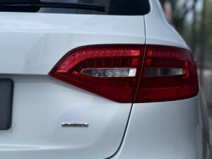 audi-a4-autohouse-west-17