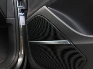 audi-q8-autohouse-west-19