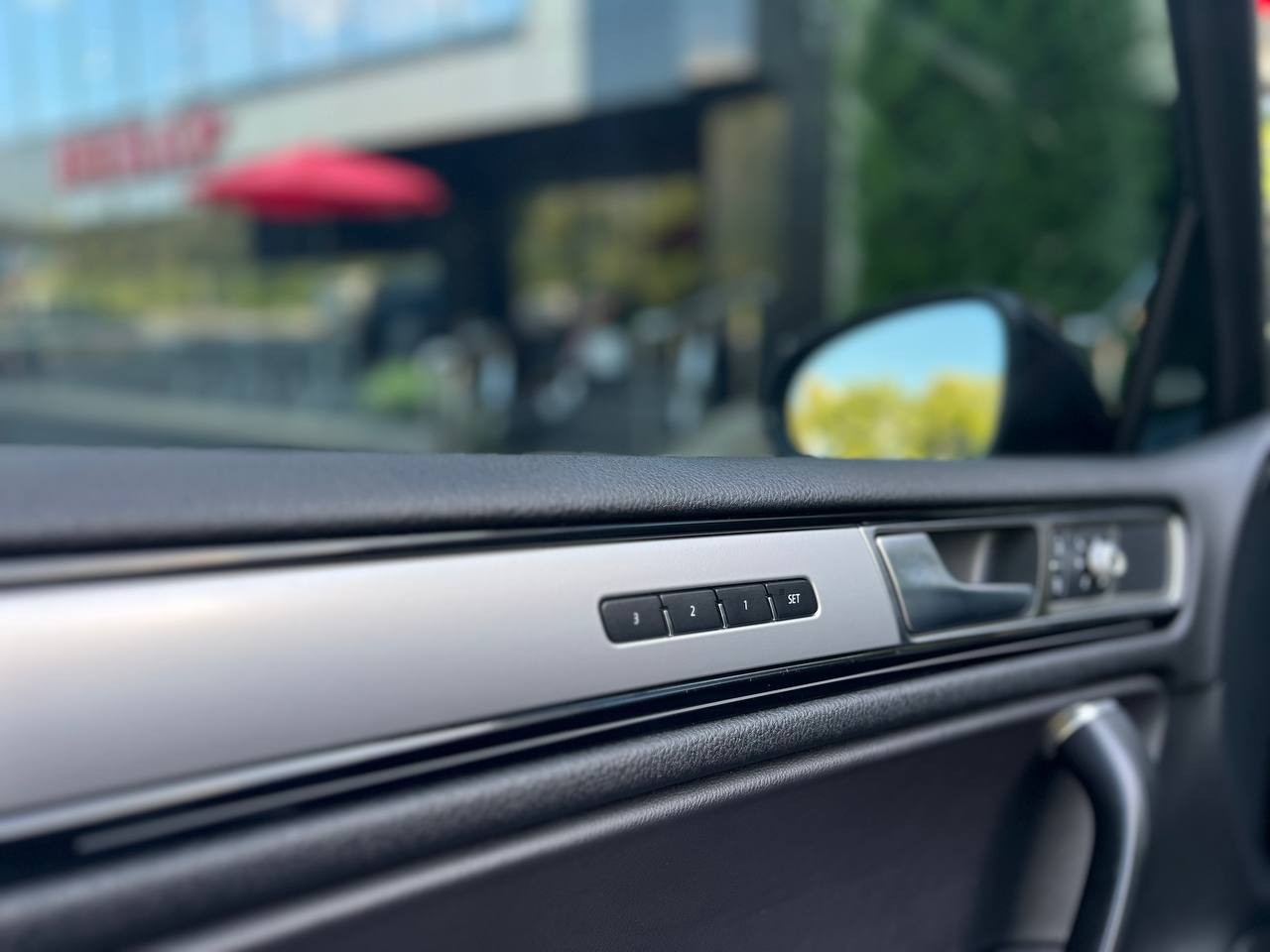 Volkswagen Touareg 2015