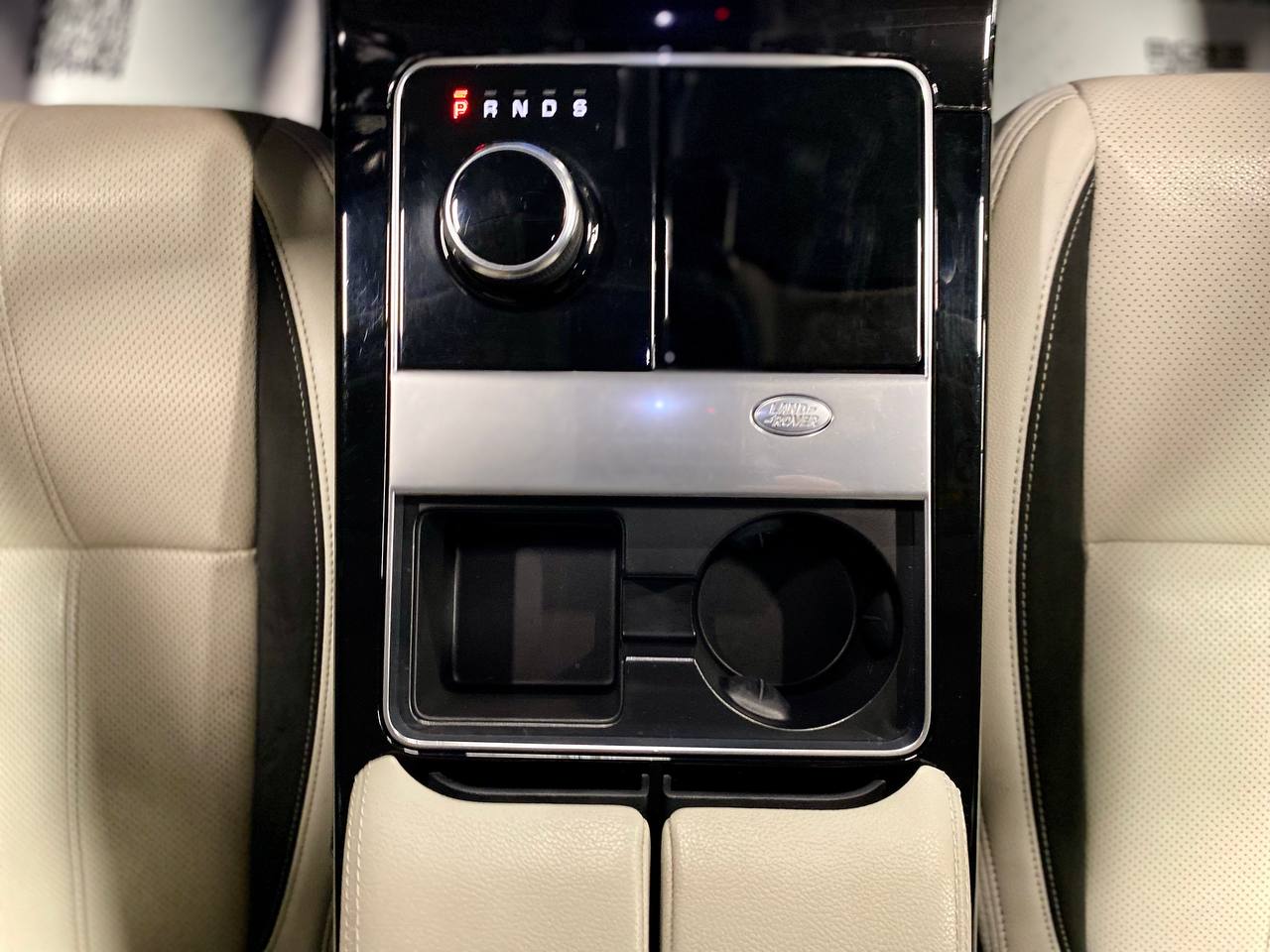 Land Rover Range Rover Velar 2018