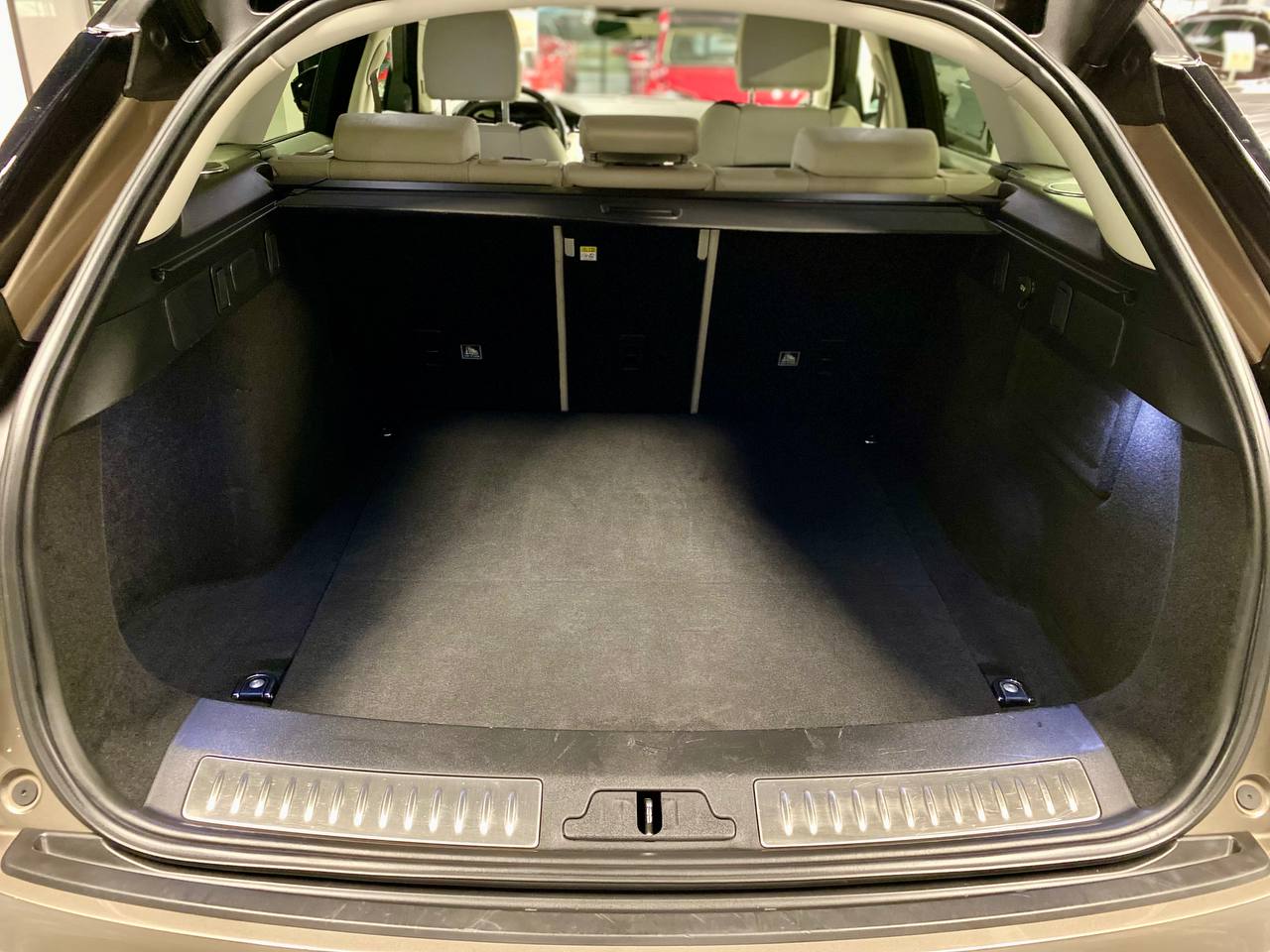 Land Rover Range Rover Velar 2018