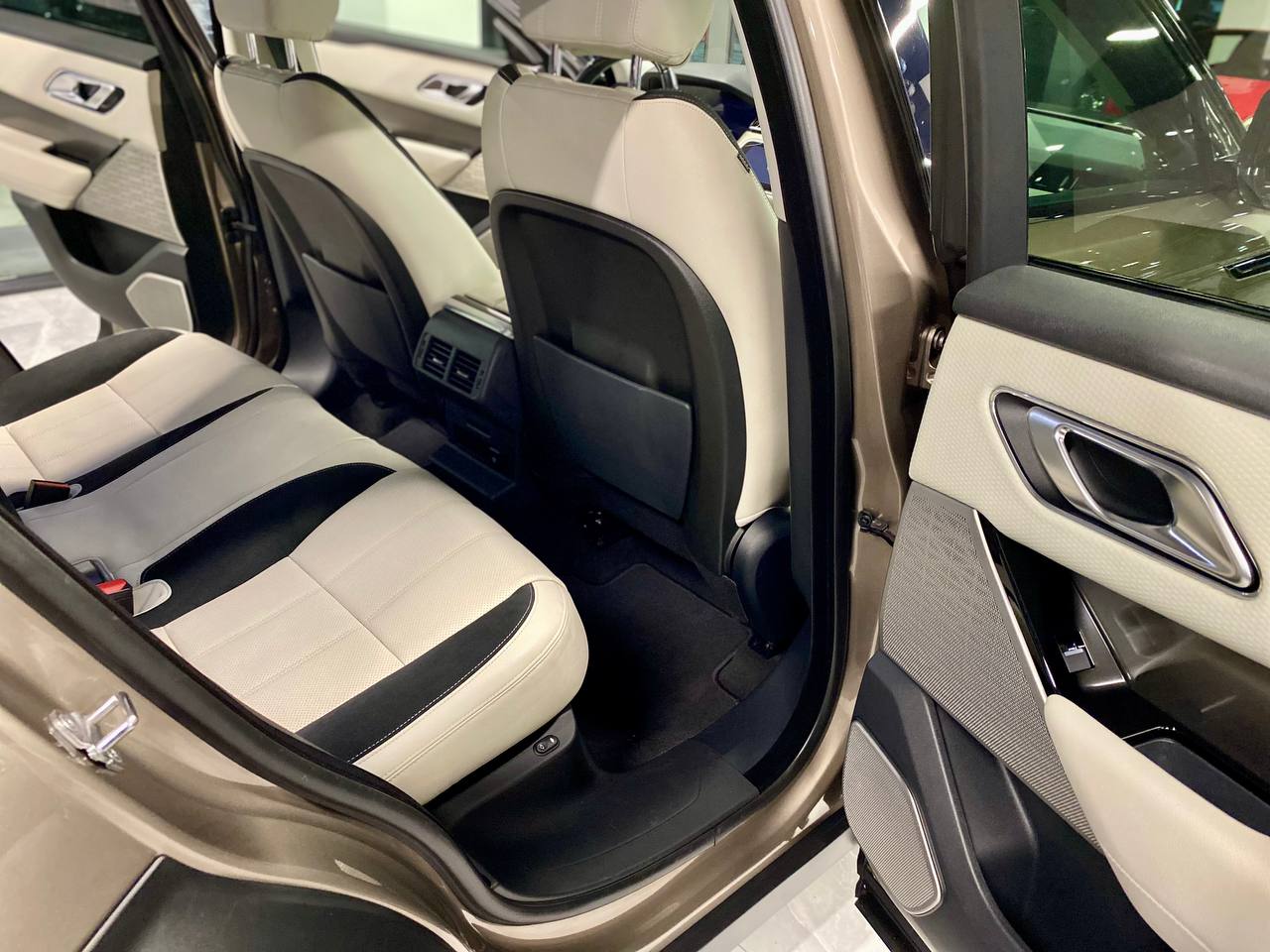 Land Rover Range Rover Velar 2018