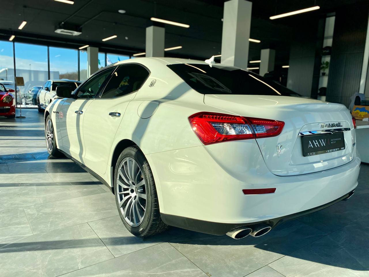 Maserati Ghibli 2013